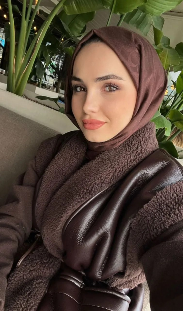 Çağla - Cumhuriyet, Bahçelievler Escort