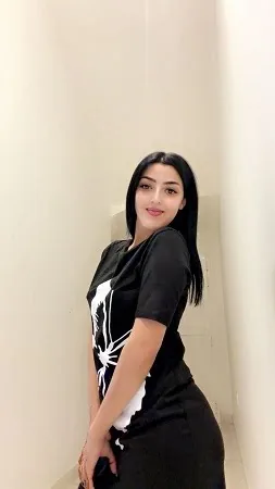 Selin - Şişli Escort