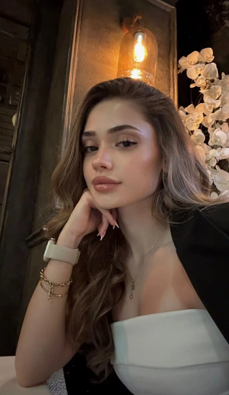 Selen - Cumhuriyet, Bahçelievler Escort